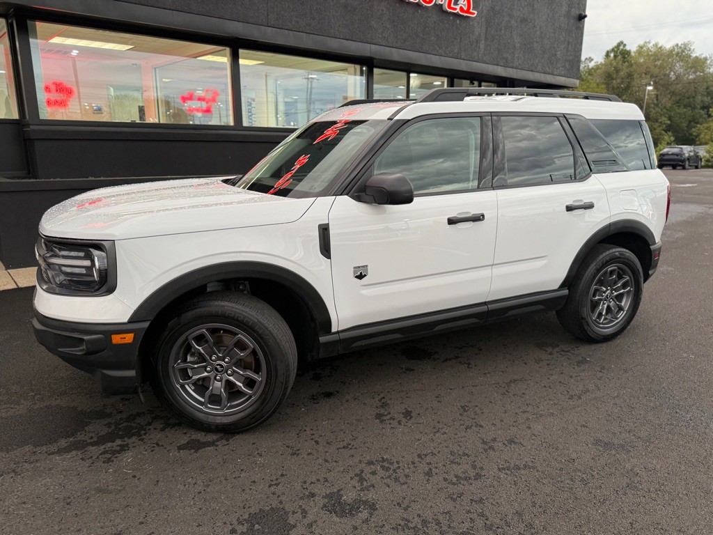 2021 Ford Bronco Image 3