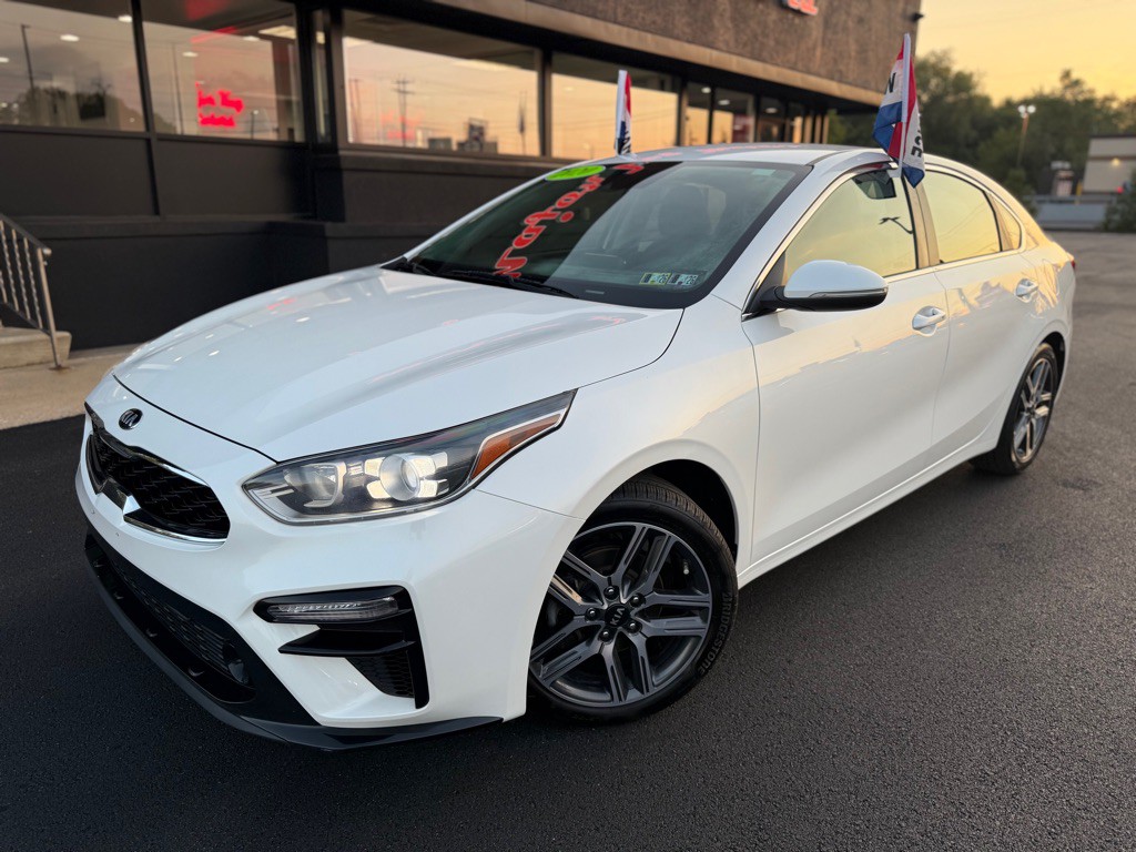 2020 Kia Forte Image 2
