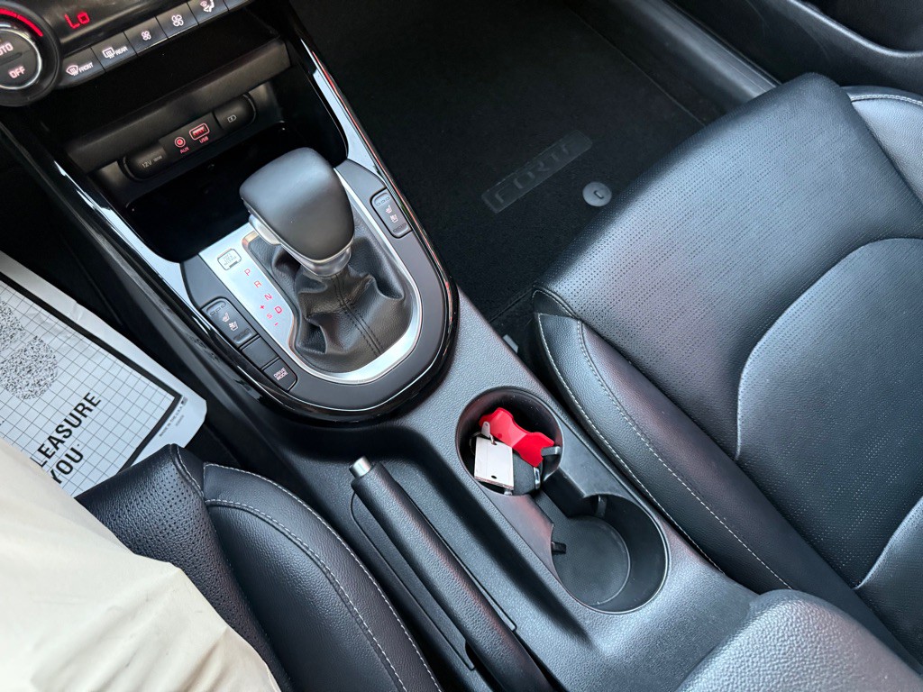 2020 Kia Forte Image 18