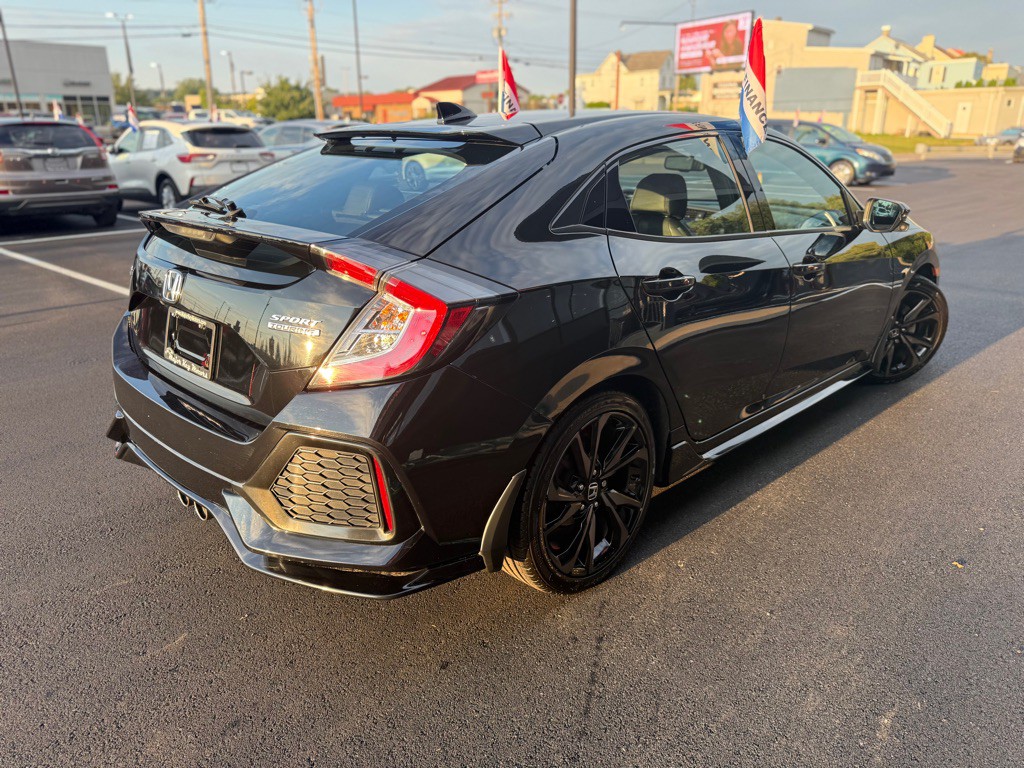 2018 Honda Civic Image 6