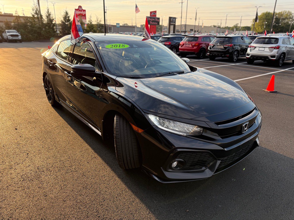 2018 Honda Civic Image 8