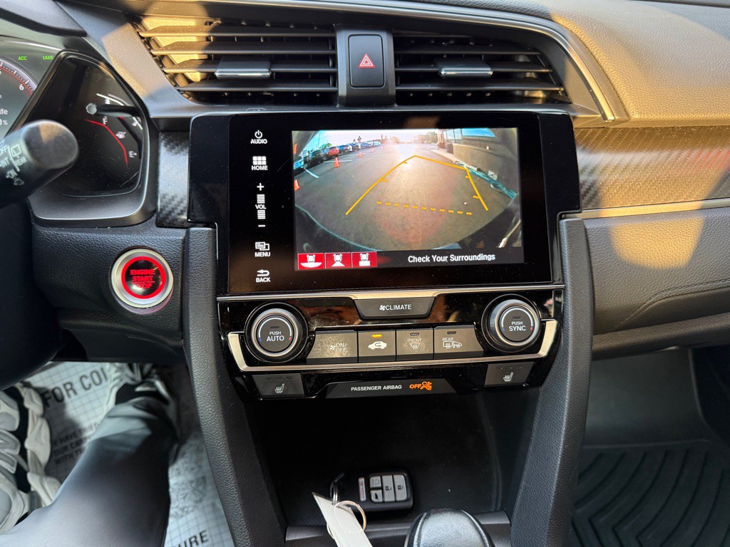 2018 Honda Civic Image 17