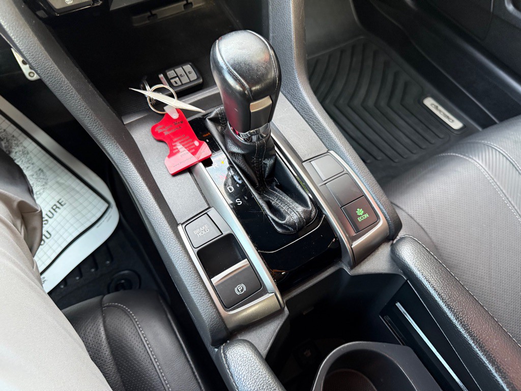 2018 Honda Civic Image 19