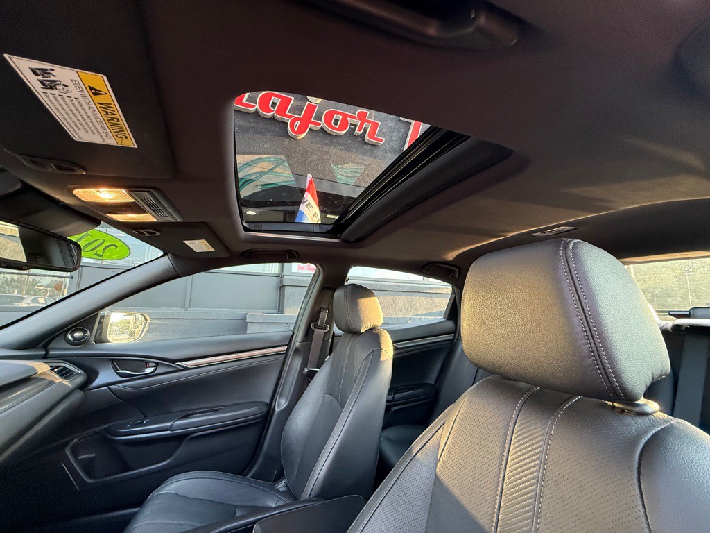 2018 Honda Civic Image 20