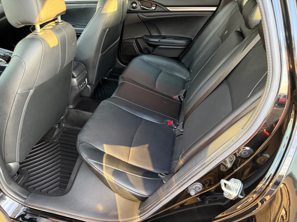 2018 Honda Civic Image 22