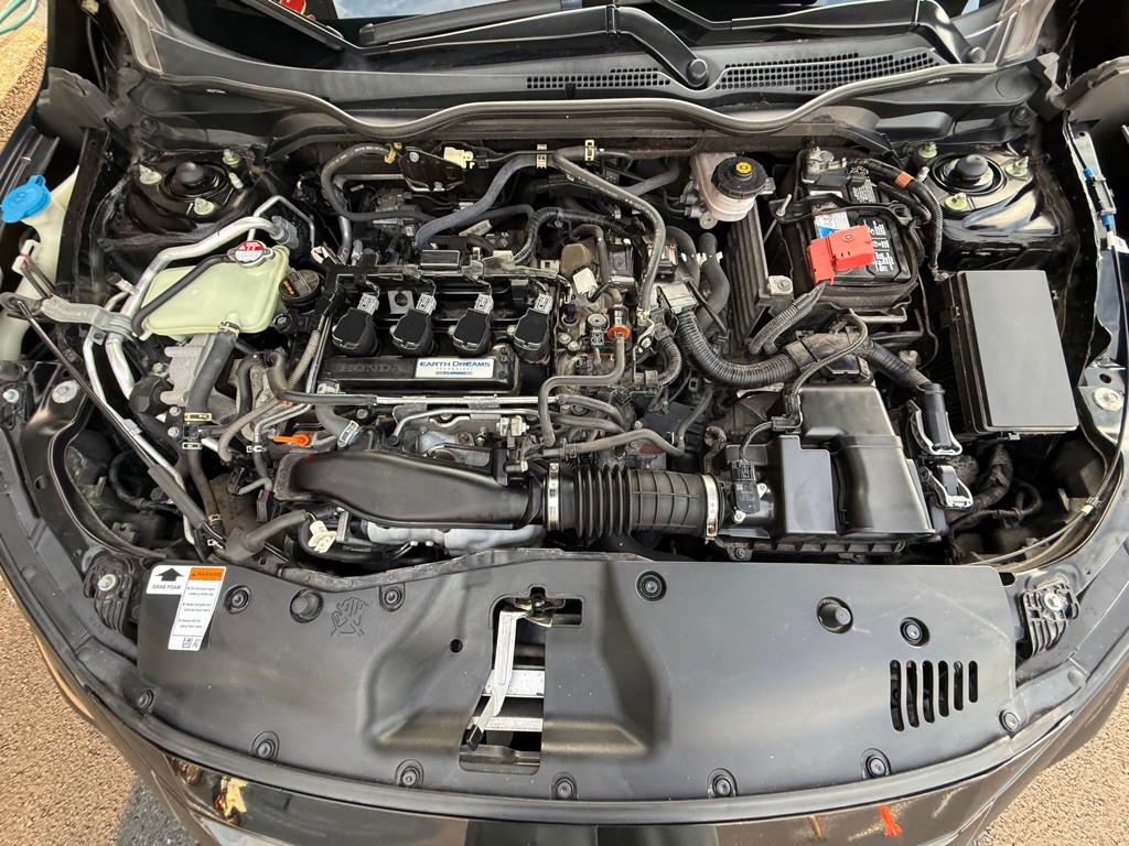 2018 Honda Civic Image 31