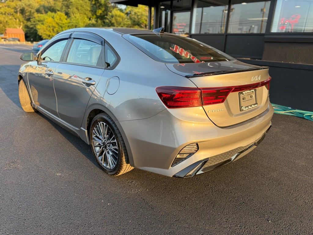 2022 Kia Forte Image 3