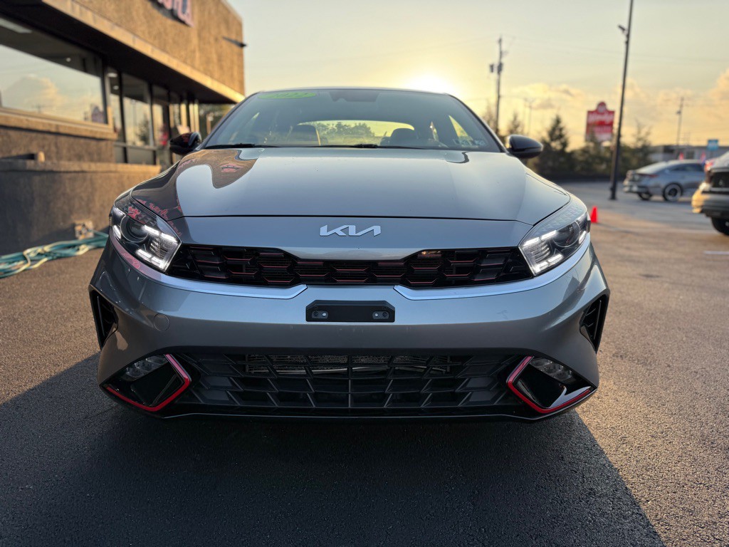 2022 Kia Forte Image 8
