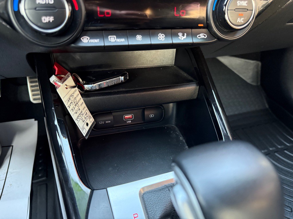 2022 Kia Forte Image 16