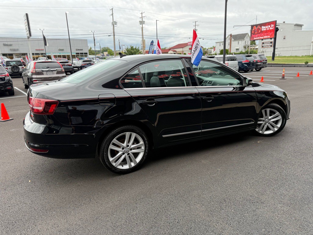 2017 Volkswagen Jetta Image 7