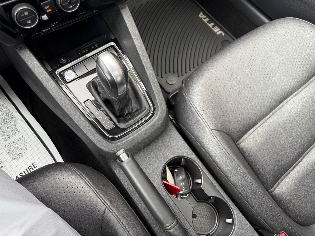 2017 Volkswagen Jetta Image 19