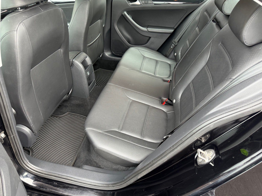 2017 Volkswagen Jetta Image 22