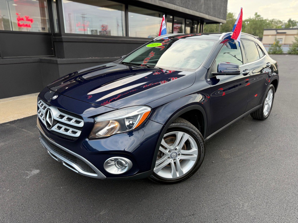 2018 Mercedes-Benz GLA-Class Image 2