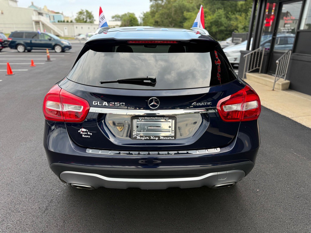 2018 Mercedes-Benz GLA-Class Image 5