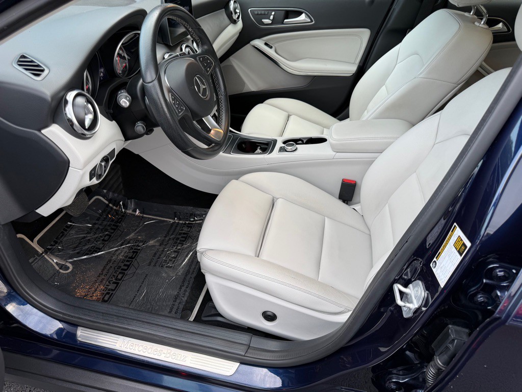 2018 Mercedes-Benz GLA-Class Image 13