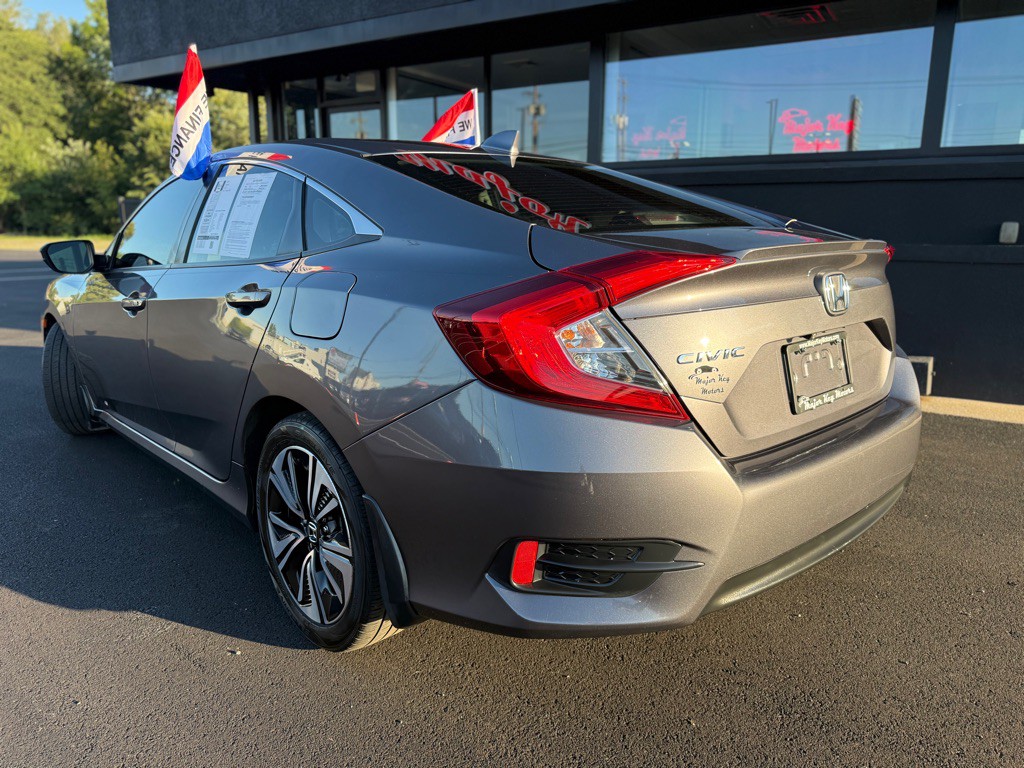 2017 Honda Civic Image 3
