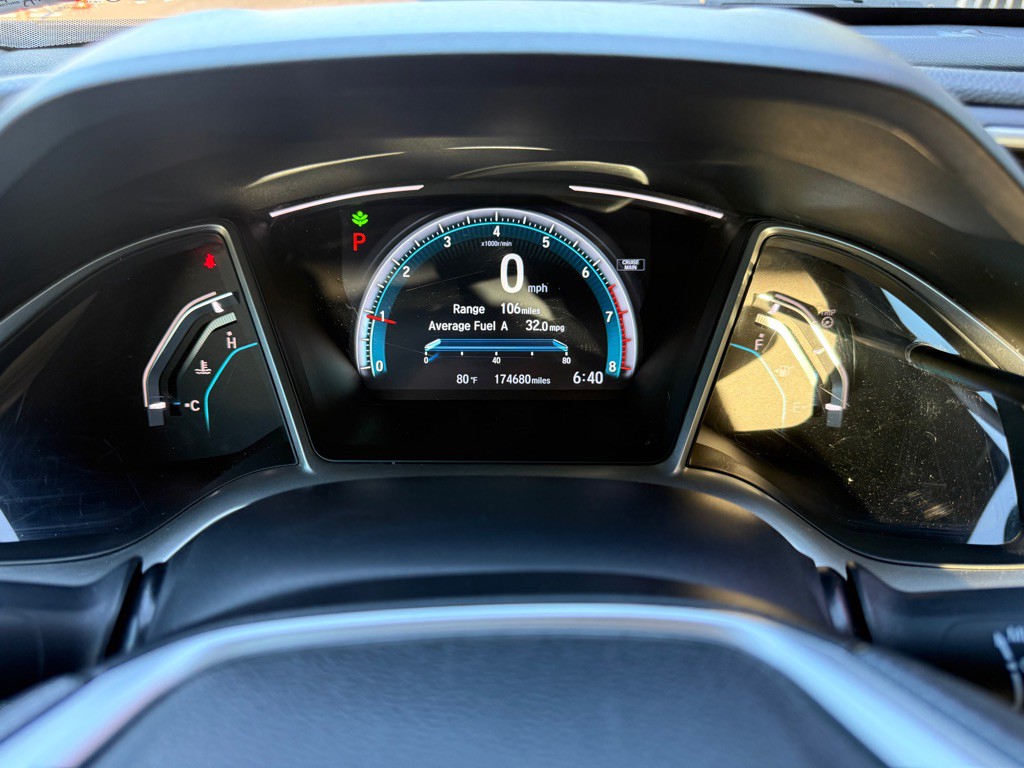 2017 Honda Civic Image 14