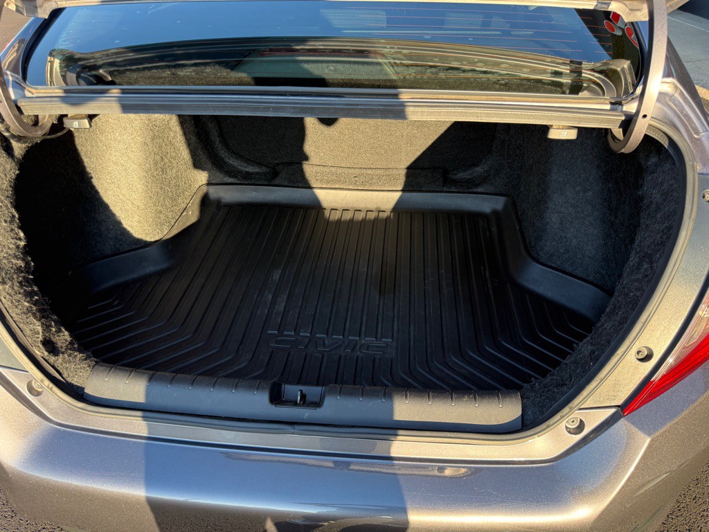2017 Honda Civic Image 21