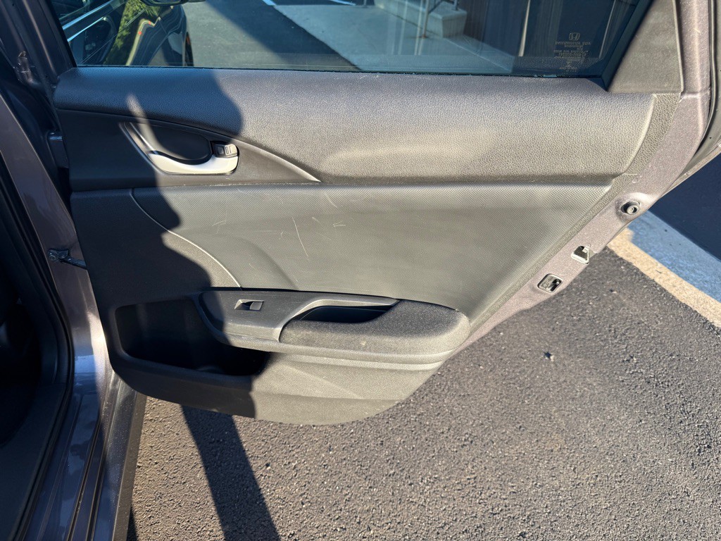 2017 Honda Civic Image 22