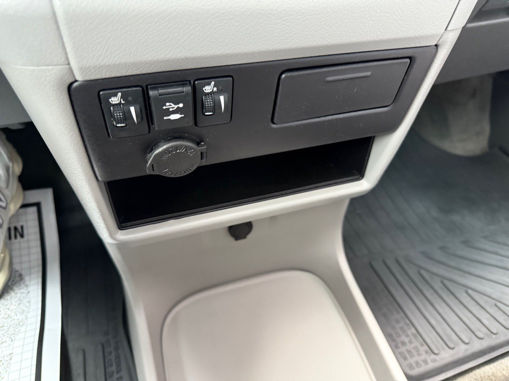 2018 Toyota Sienna Image 19