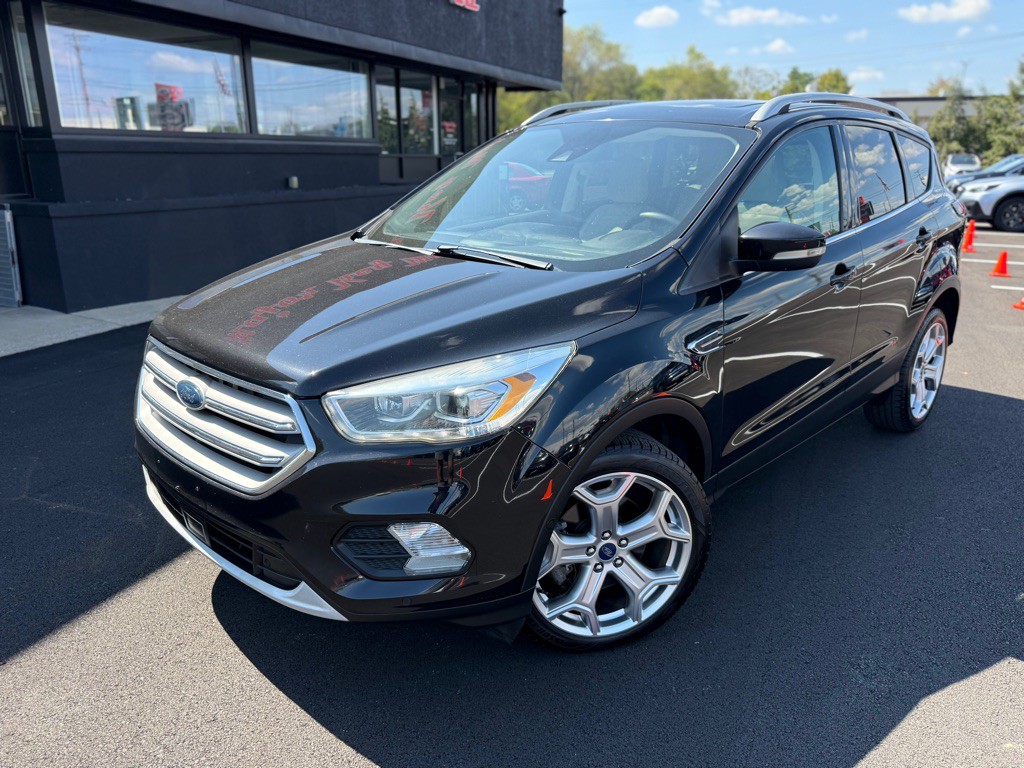 2019 Ford Escape Image 2