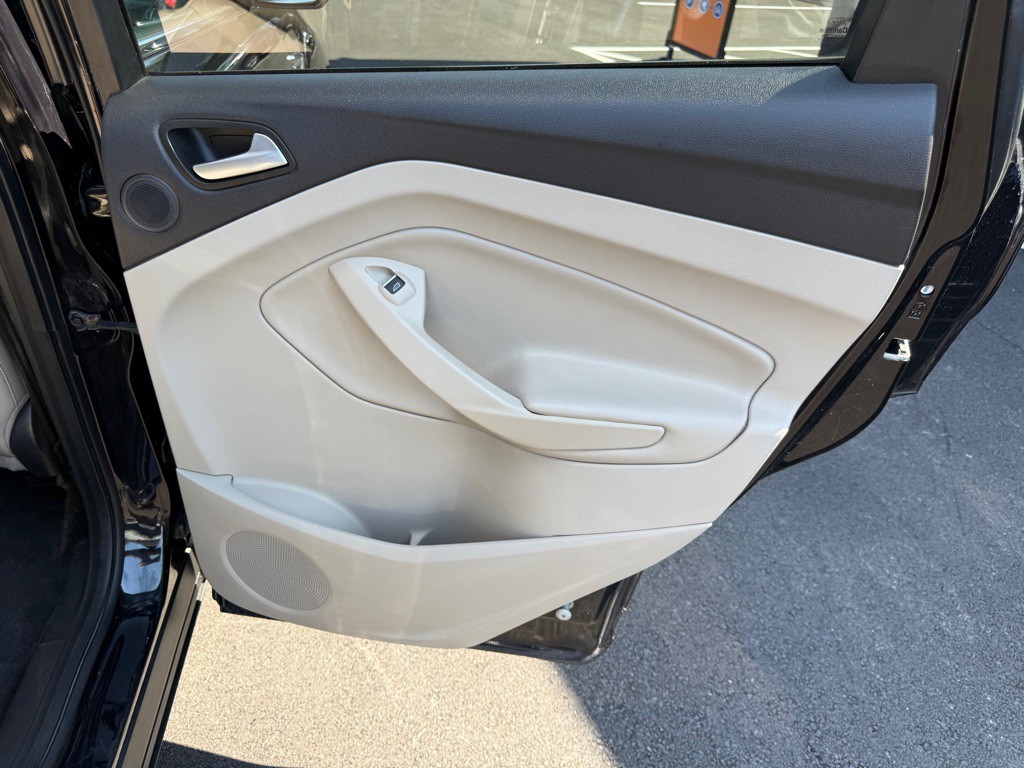 2019 Ford Escape Image 25
