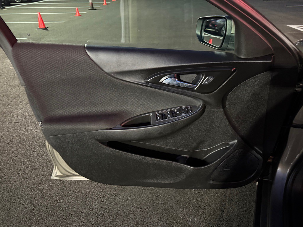 2020 Chevrolet Malibu Image 11