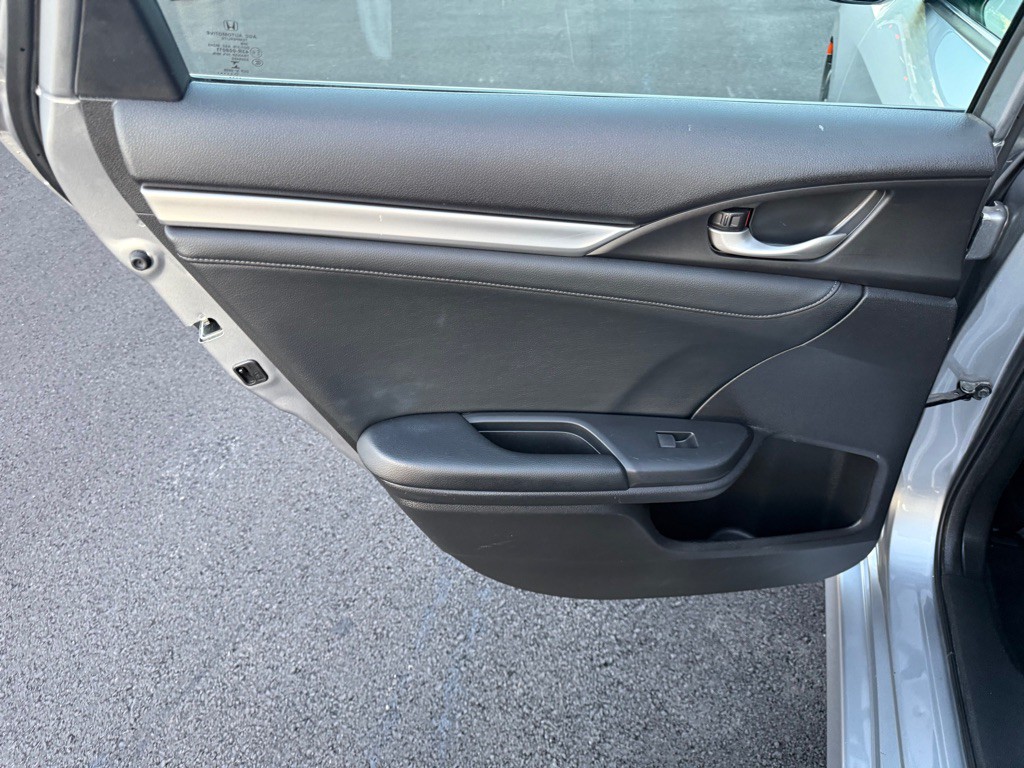 2017 Honda Civic Image 20