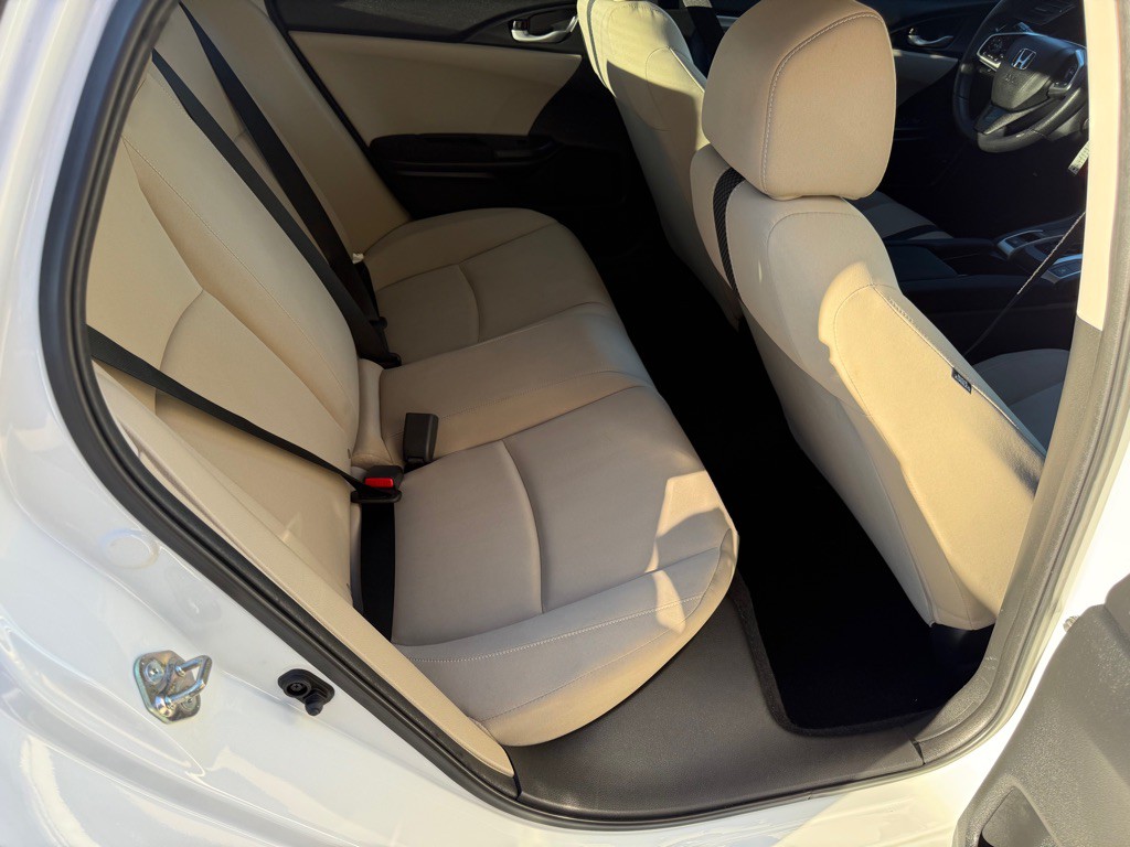 2019 Honda Civic Image 21
