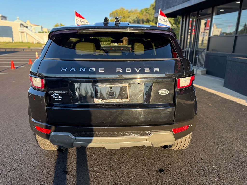 2016 Land Rover Range Rover Evoque Image 5