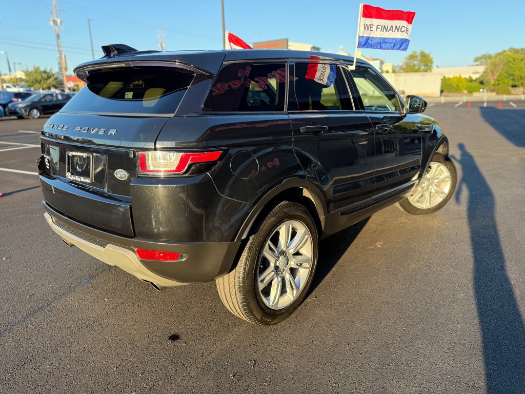 2016 Land Rover Range Rover Evoque Image 6