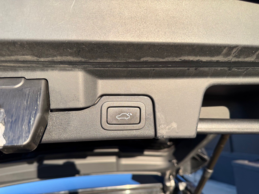 2016 Land Rover Range Rover Evoque Image 23