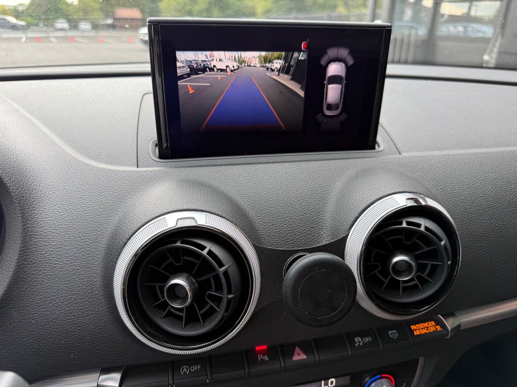2018 Audi A3 Image 18