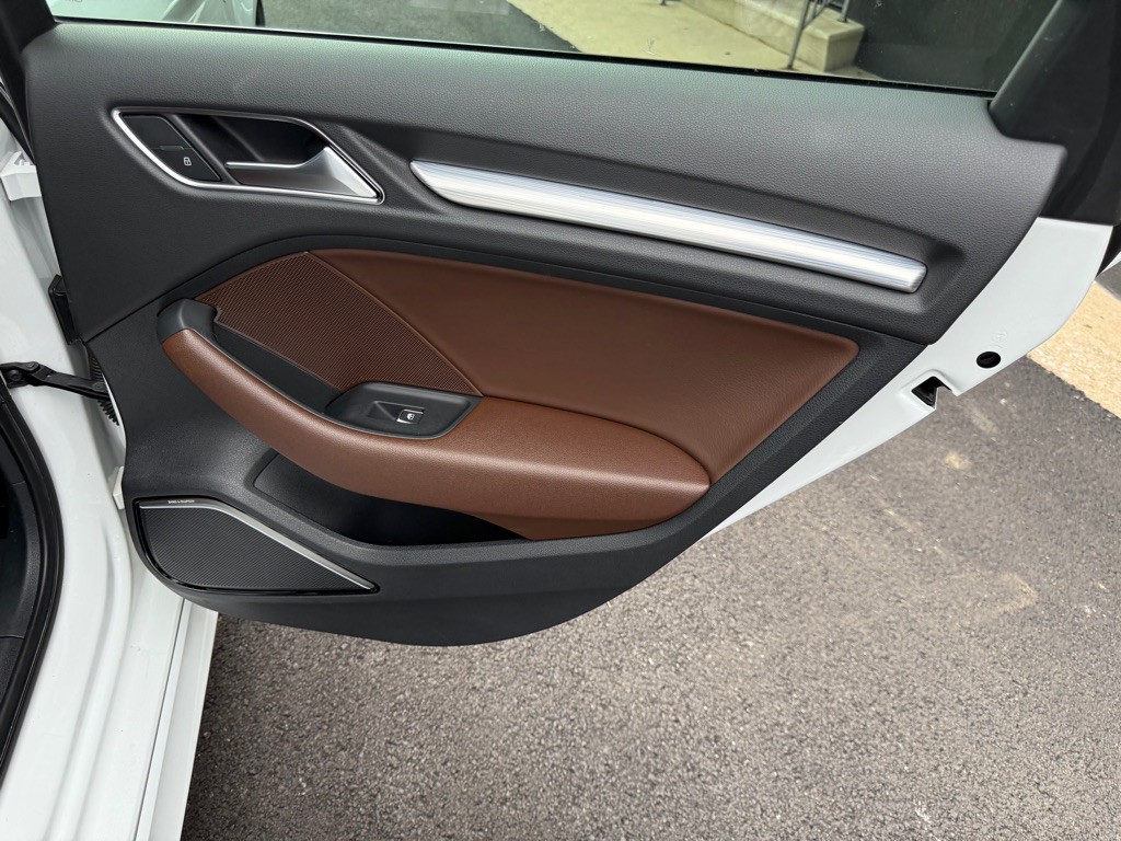 2018 Audi A3 Image 24