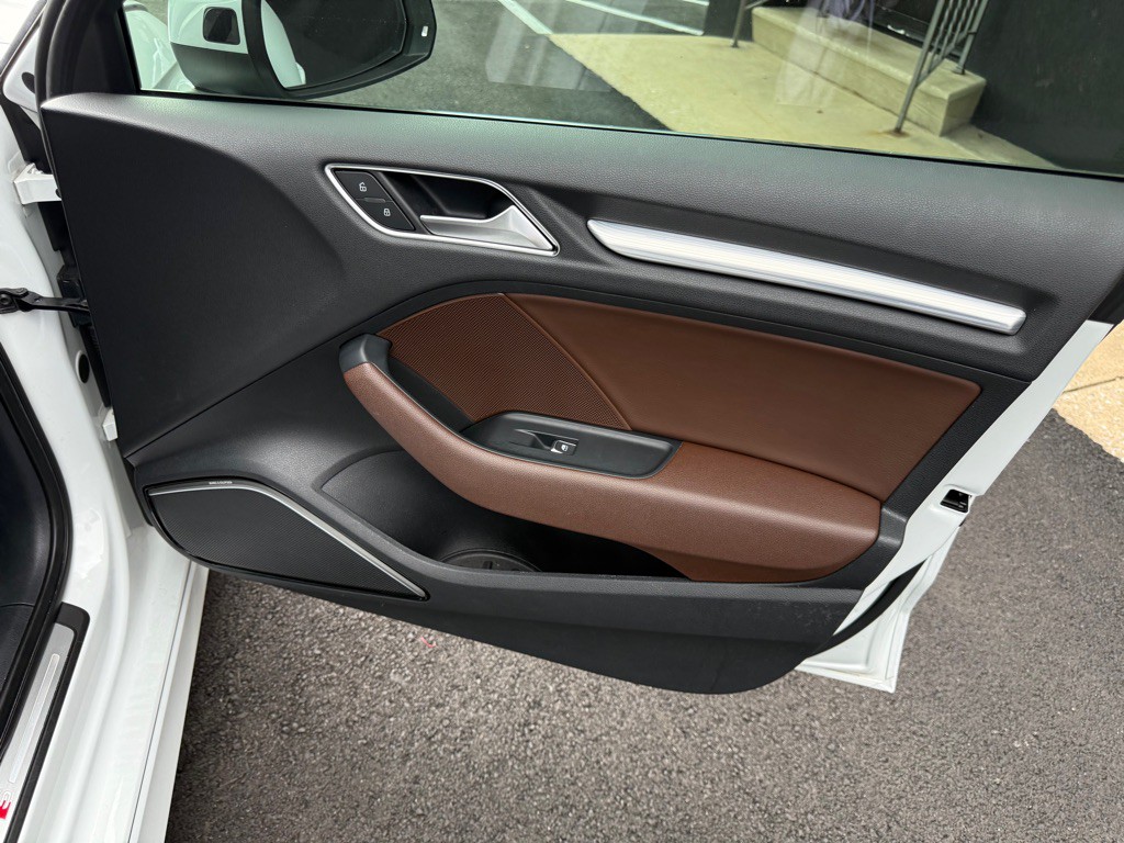 2018 Audi A3 Image 26