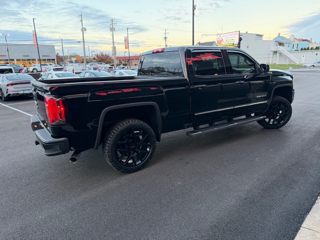 2017 GMC Sierra Image 7