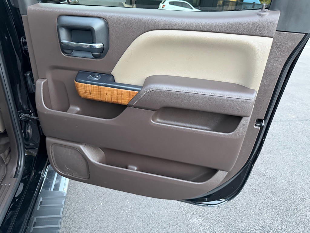 2017 GMC Sierra Image 21