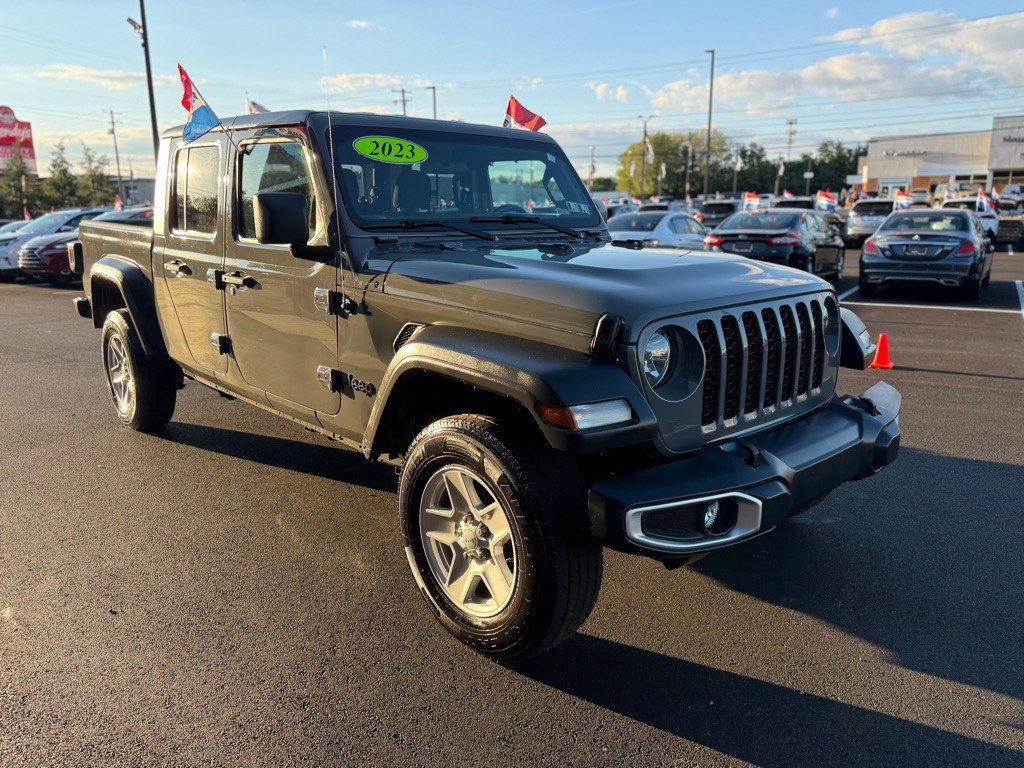 2023 Jeep Gladiator Image 8
