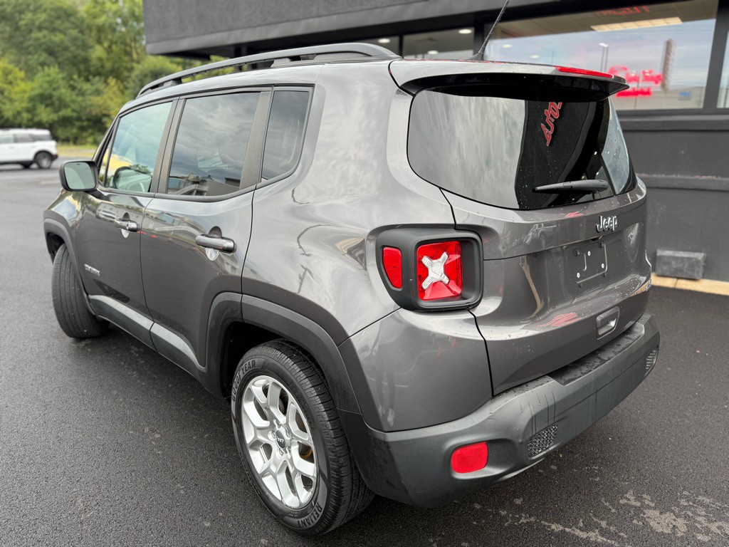 2018 Jeep Renegade Image 4