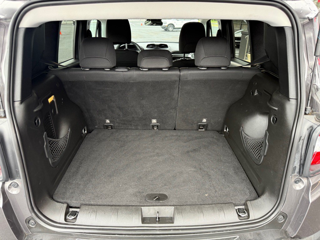 2018 Jeep Renegade Image 21