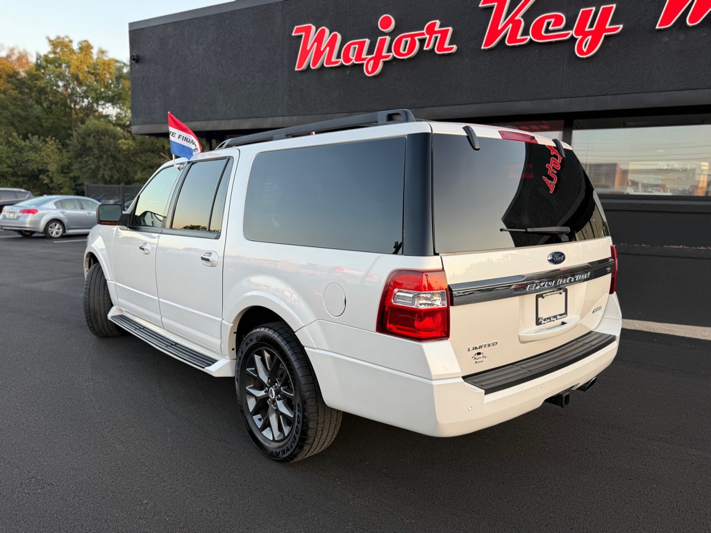 2017 Ford Expedition Image 4