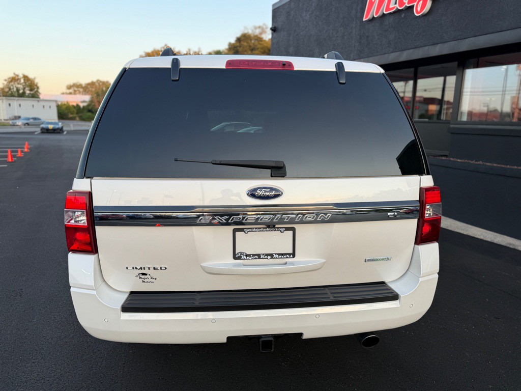 2017 Ford Expedition Image 5