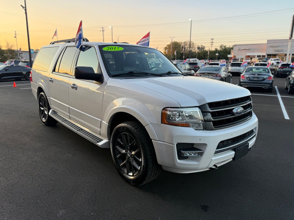 2017 Ford Expedition Image 8