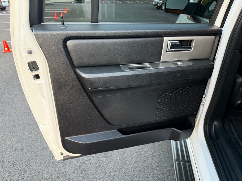 2017 Ford Expedition Image 19