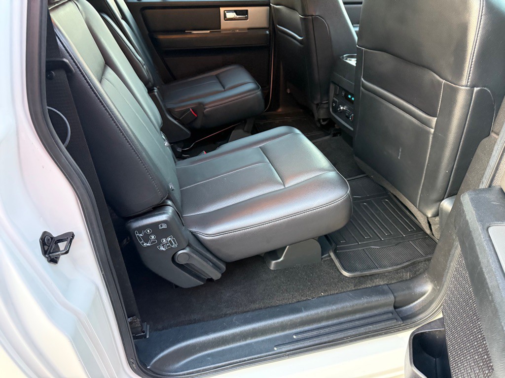 2017 Ford Expedition Image 26