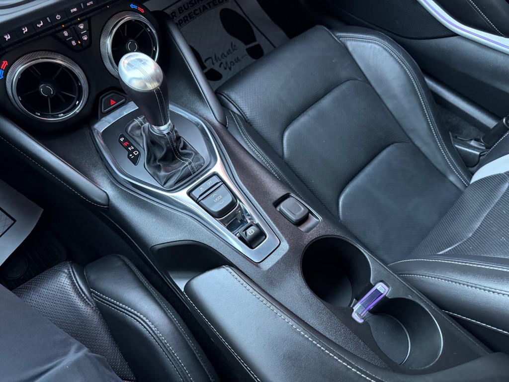 2018 Chevrolet Camaro Image 17