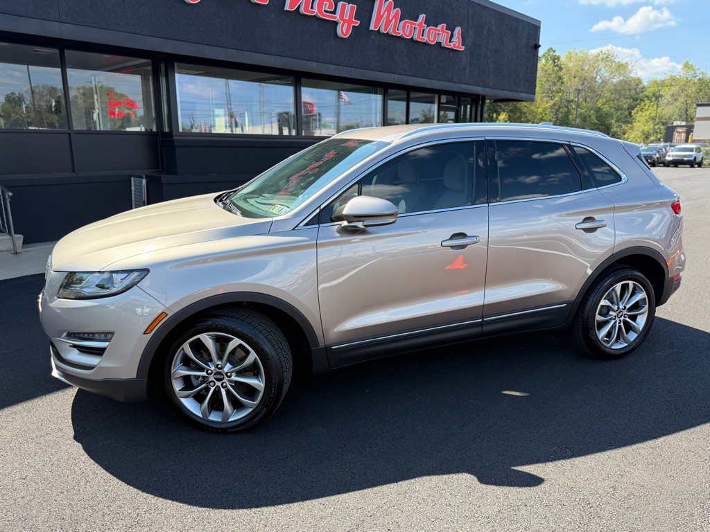 2019 Lincoln MKC Image 3