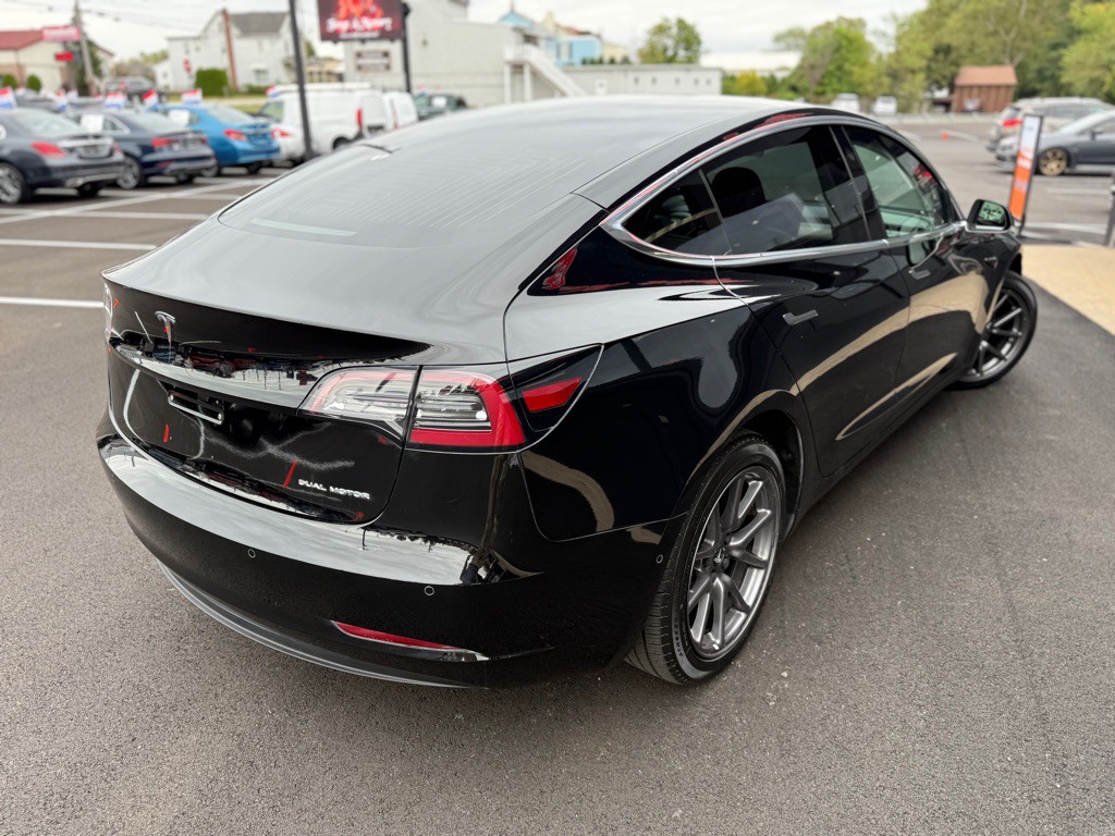 2018 Tesla Model 3 Image 6