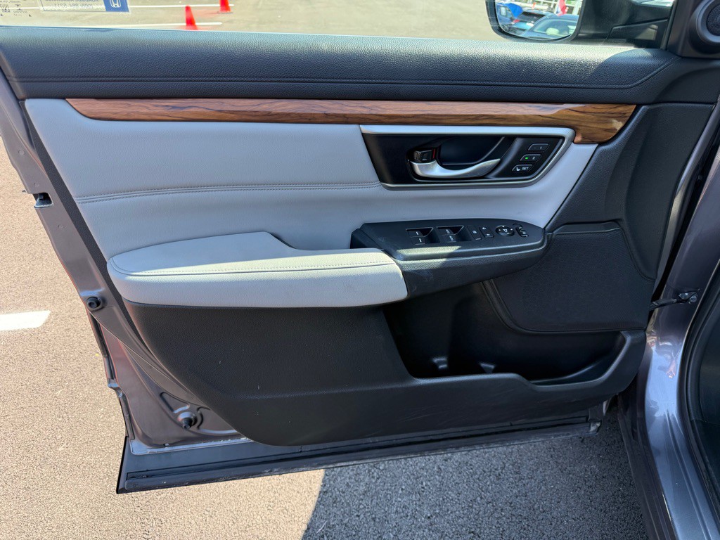 2017 Honda CR-V Image 12