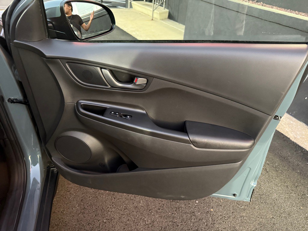 2022 Hyundai Kona Image 24